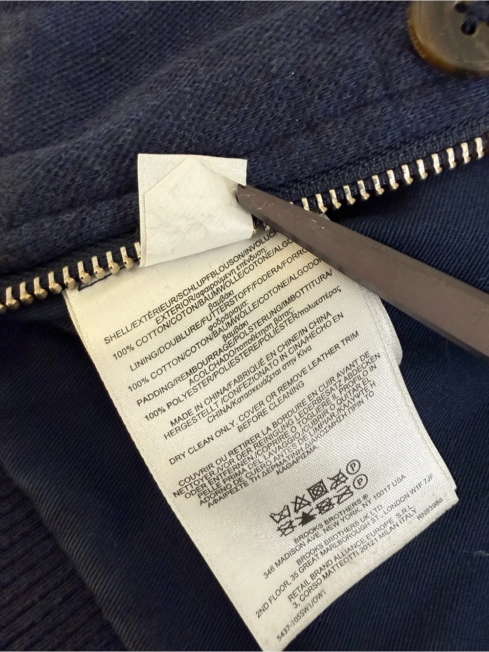 Brooks Brothers Navy Insulated Men’s Medium Button and Zip Lightweight Vest